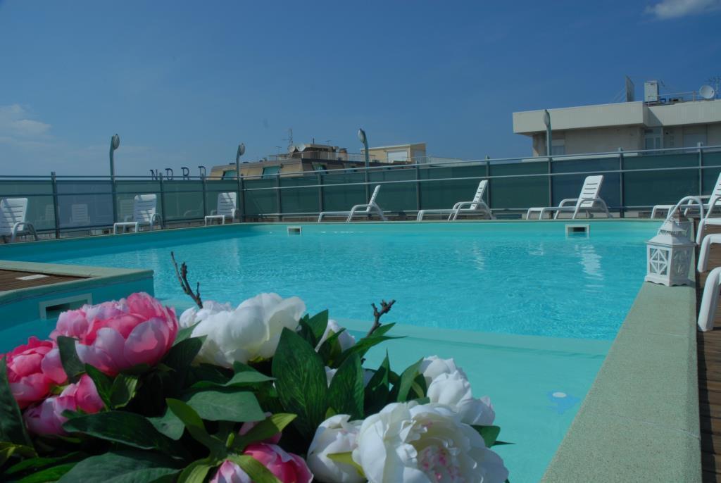 Residence Hotel Club House Cattolica Exterior photo