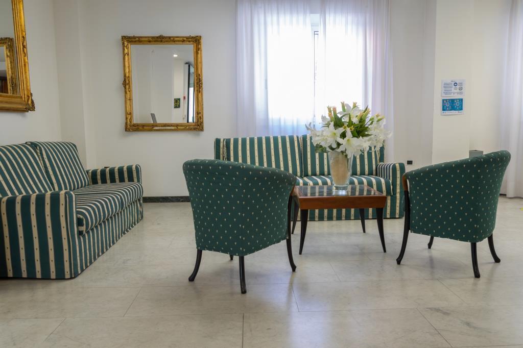 Residence Hotel Club House Cattolica Exterior photo